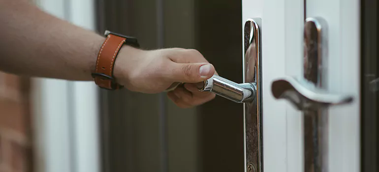 Lock Stile Activating Bracket in San Francisco, CA
